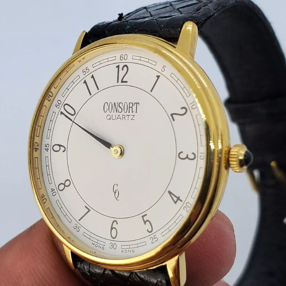 Consort Women's Watch 32MM White Dial Black‎ Leather Bands New Battery
